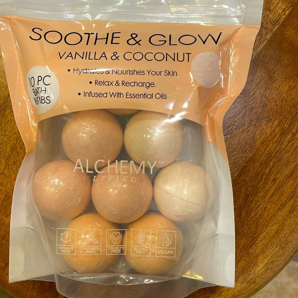 New! Vanilla & Coconut Bath Bomb 10 Pack
